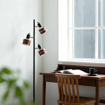 Экспортировано в Японию Мягкое украшение из цельного дерева в скандинавском стиле с 3 головками, современная гостиная, спальня, минималистичный креативный торшер
